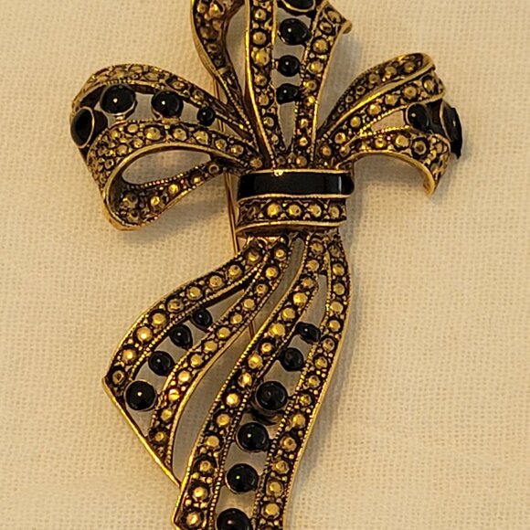 Vintage Gold Tone & Black Ribbon Brooch - Picture 2 of 10